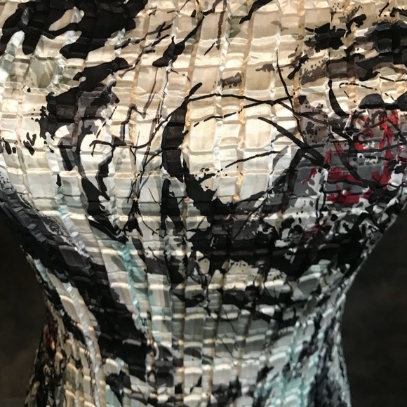 Ruben Cassin Shell-Silky and Scrunched-Medium - Picture 2 of 4